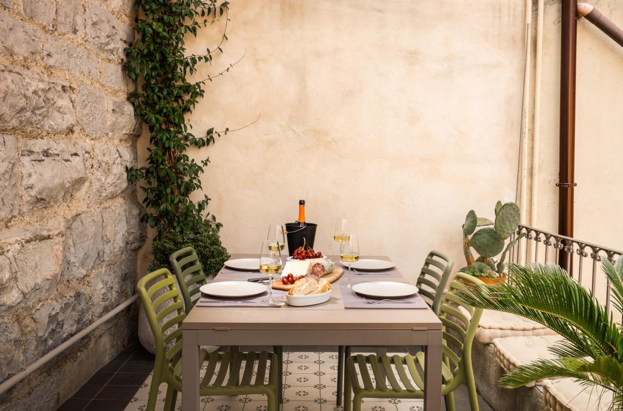 サルニコLa Casa Sulla Terrazzaアパートメント エクステリア 写真