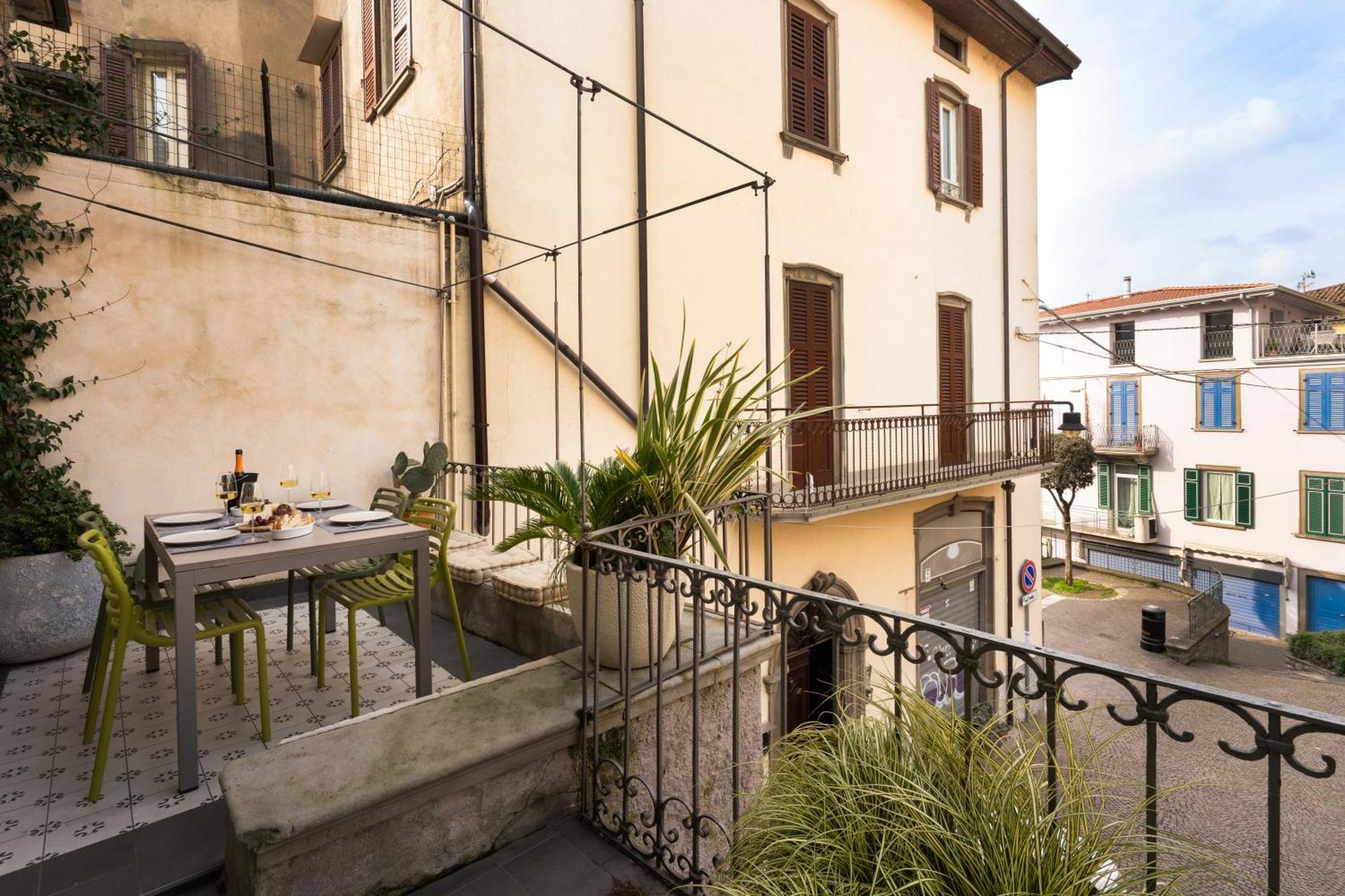 サルニコLa Casa Sulla Terrazzaアパートメント エクステリア 写真