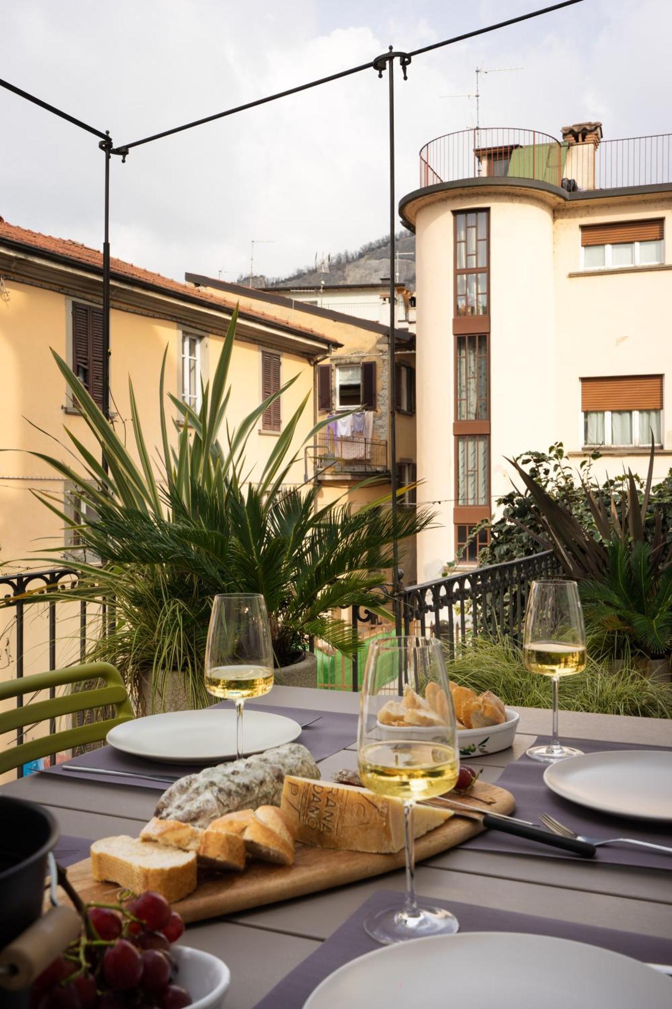 サルニコLa Casa Sulla Terrazzaアパートメント エクステリア 写真